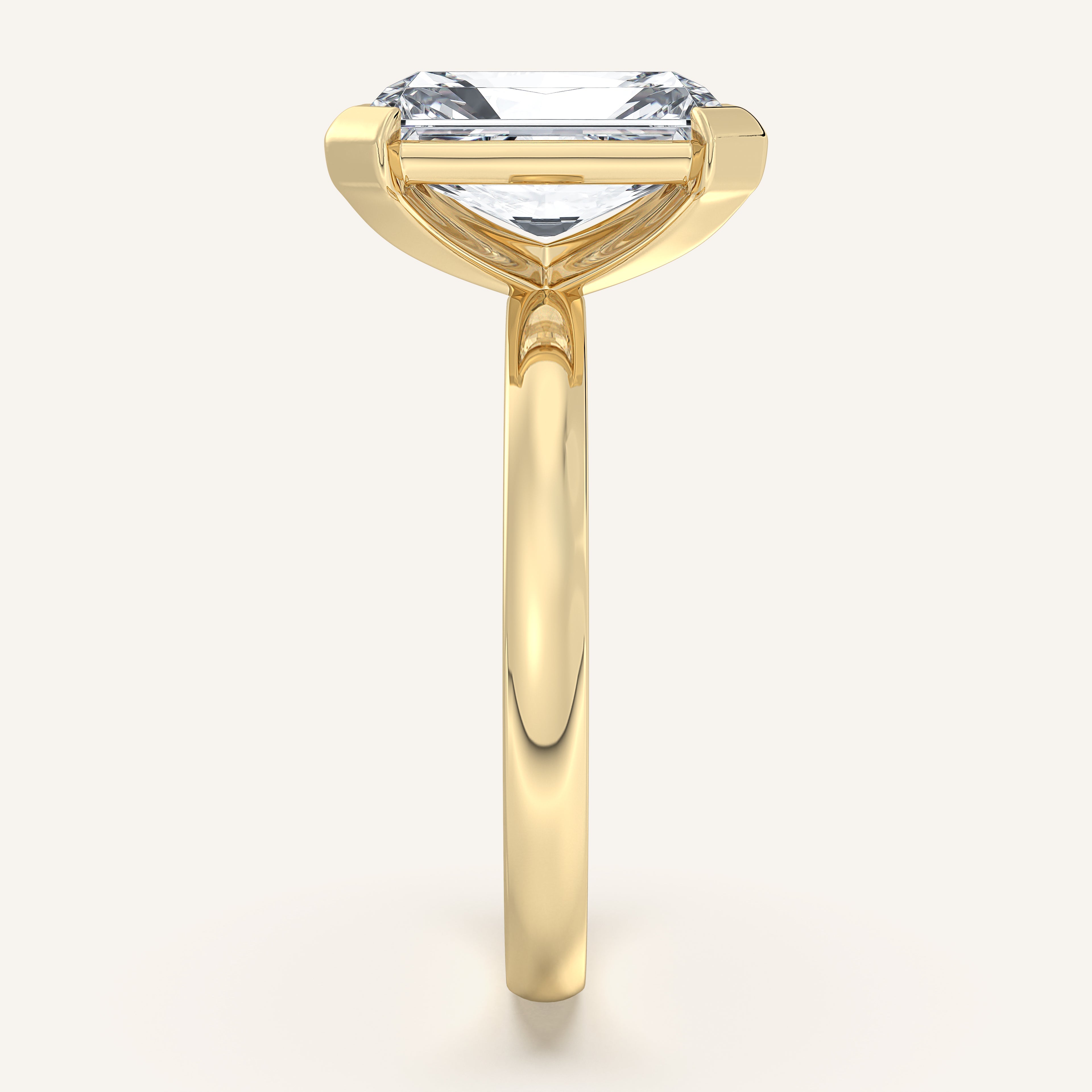 shape: Radiant | metal: Yellow Gold | view: 4