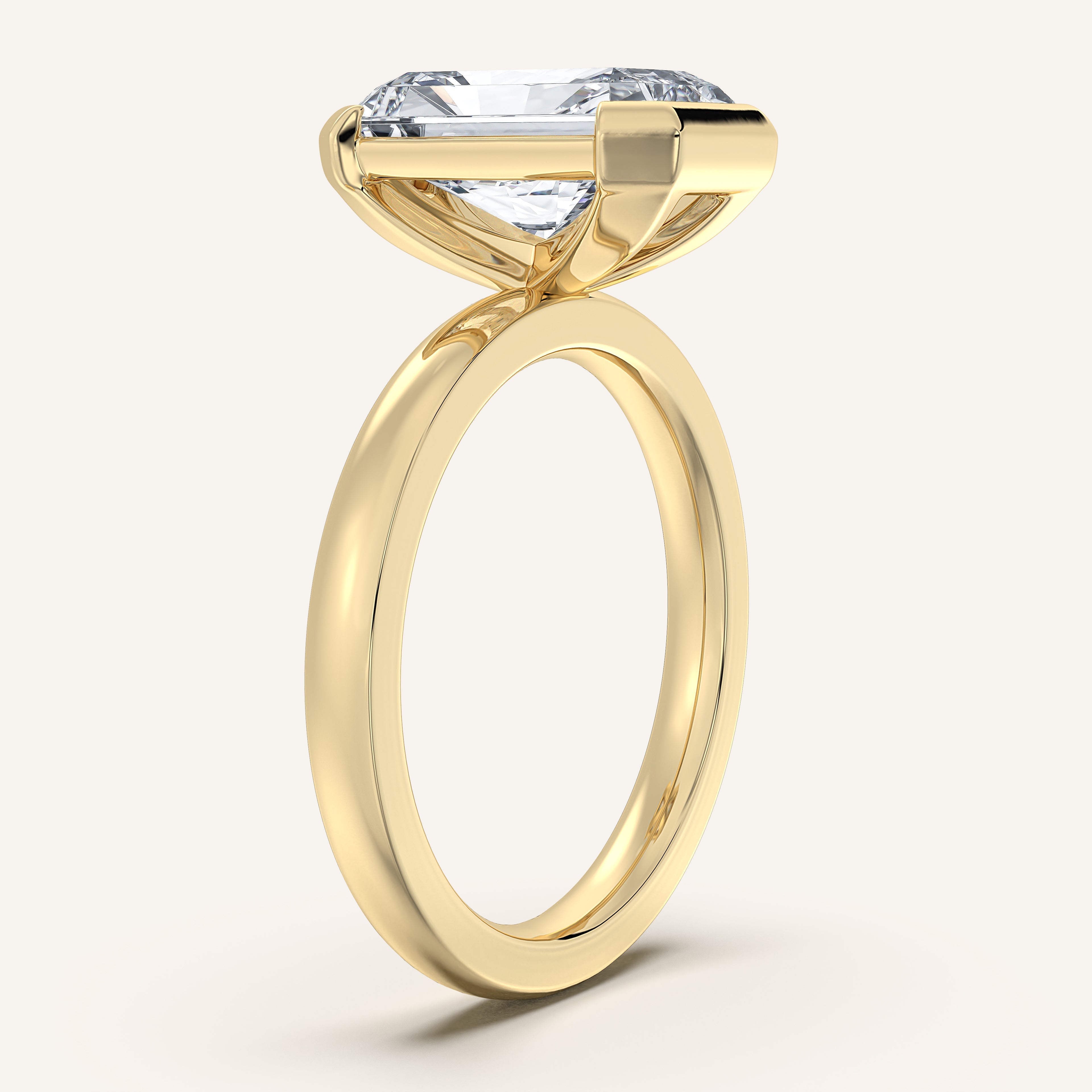 shape: Radiant | metal: Yellow Gold | view: 2