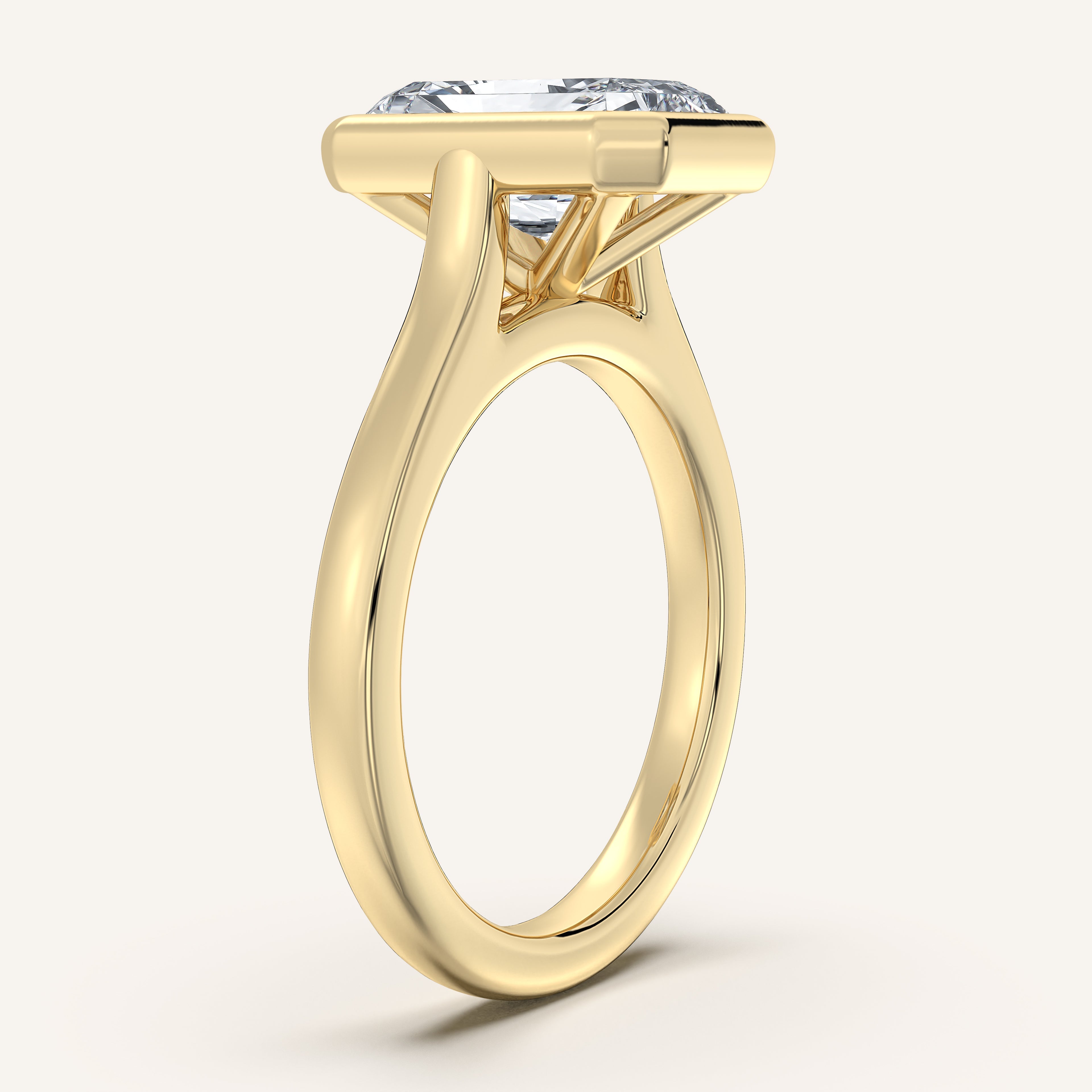 shape: Radiant | metal: Yellow Gold | view: 2