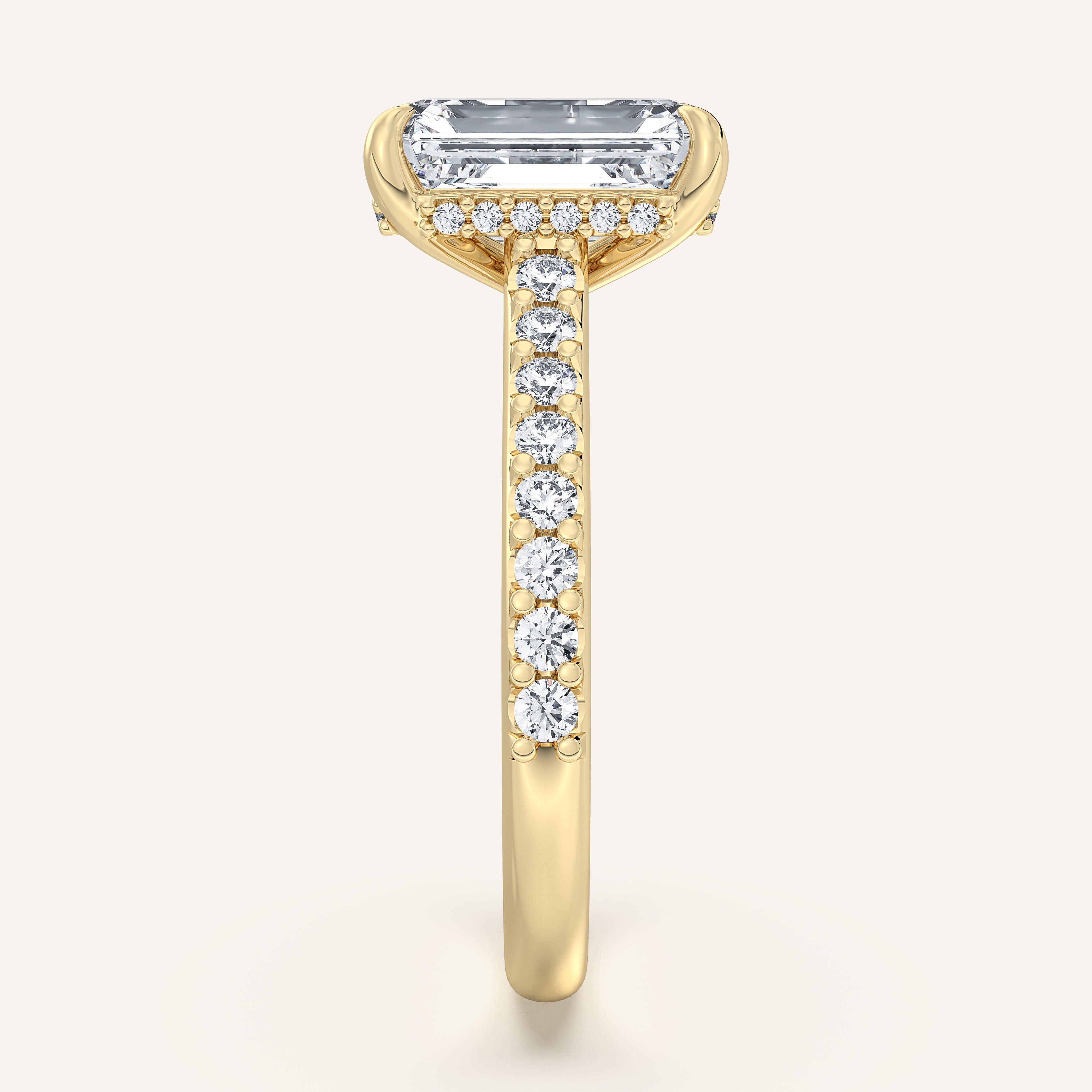 shape: Emerald | metal: Yellow Gold | view: 4
