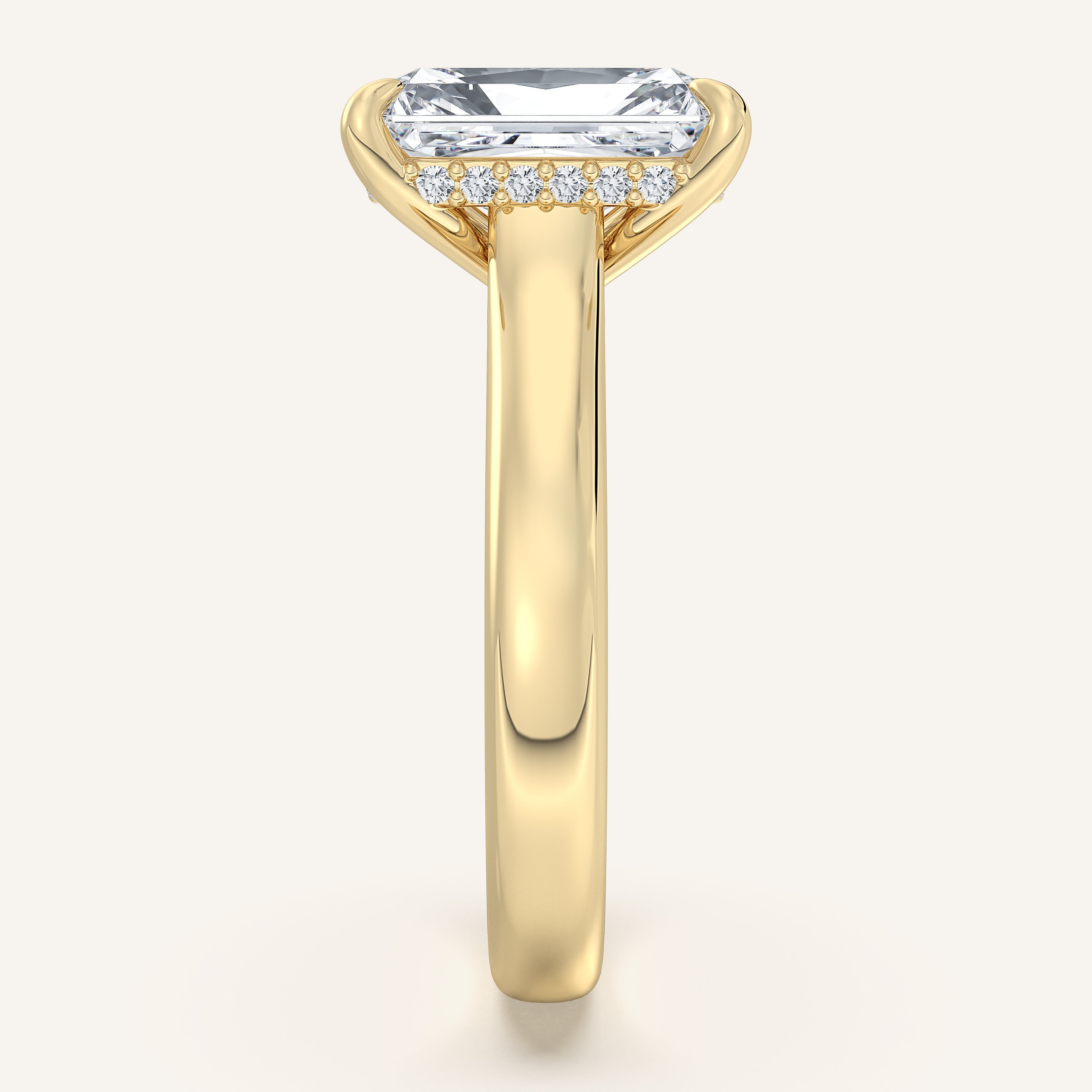 shape: Radiant | metal: Yellow Gold | view: 4
