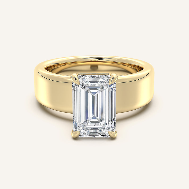 shape: Emerald | metal: Yellow Gold | view: 1