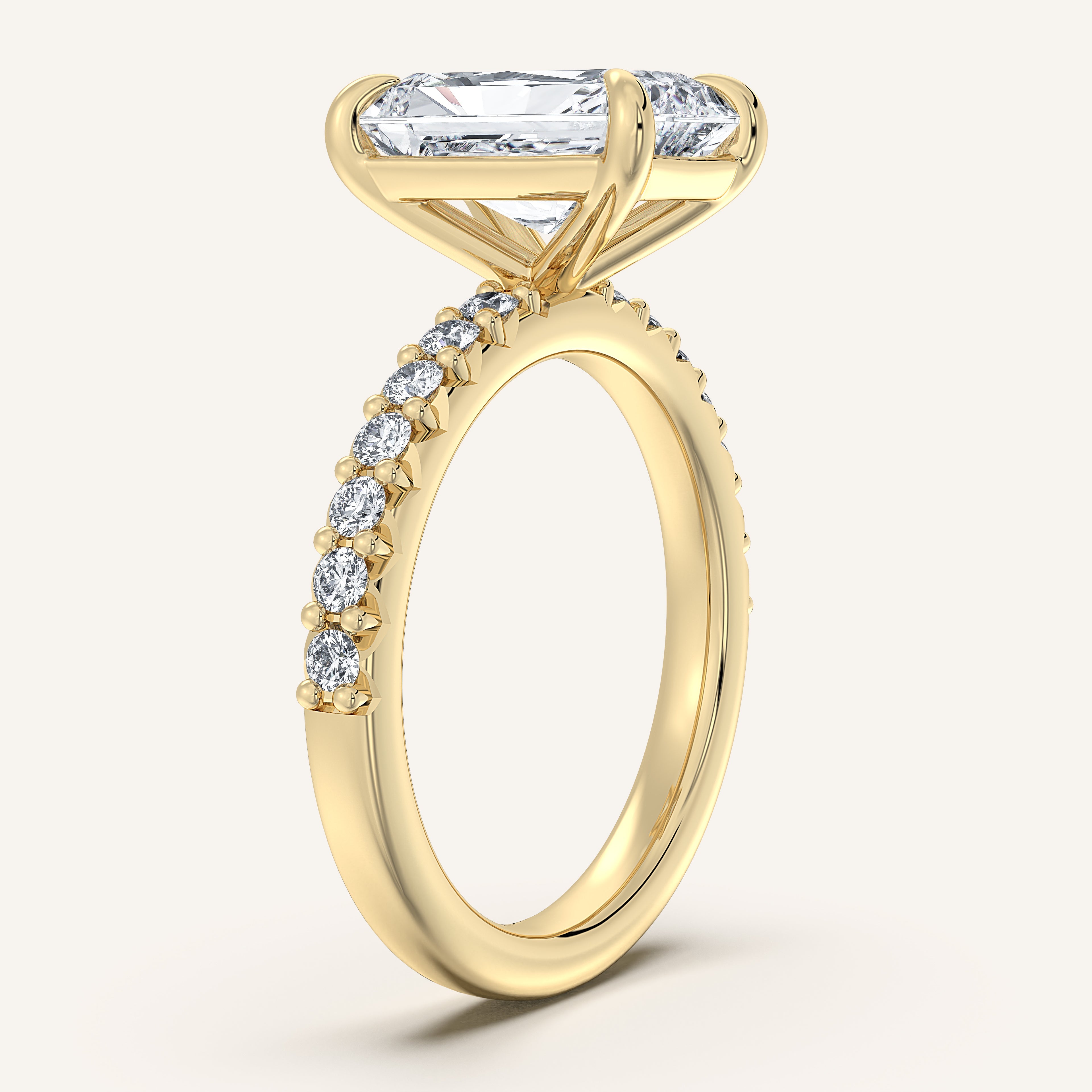 shape: Radiant | metal: Yellow Gold | view: 2
