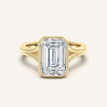 shape: Emerald | metal: Yellow Gold | view: 1