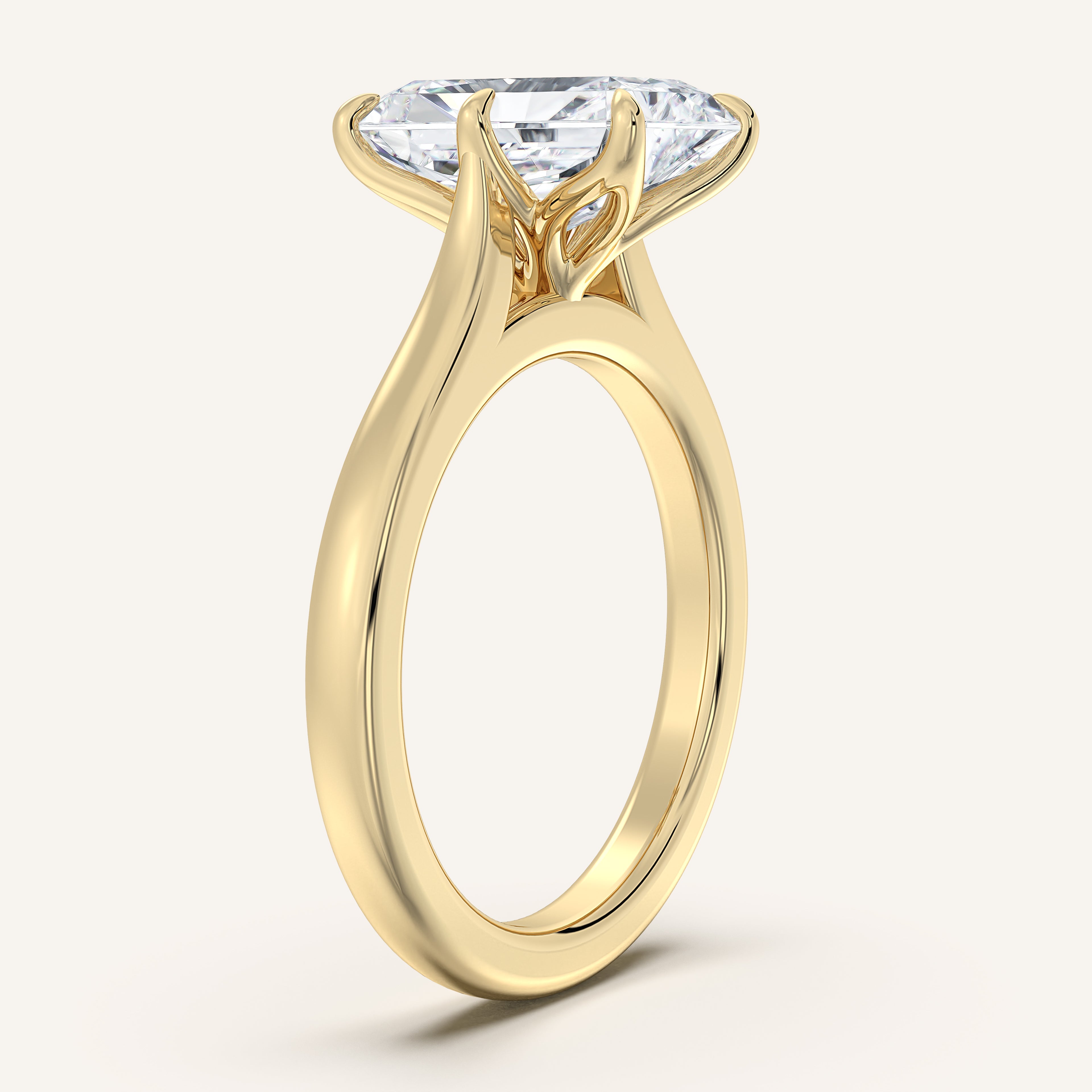shape: Radiant | metal: Yellow Gold | view: 2