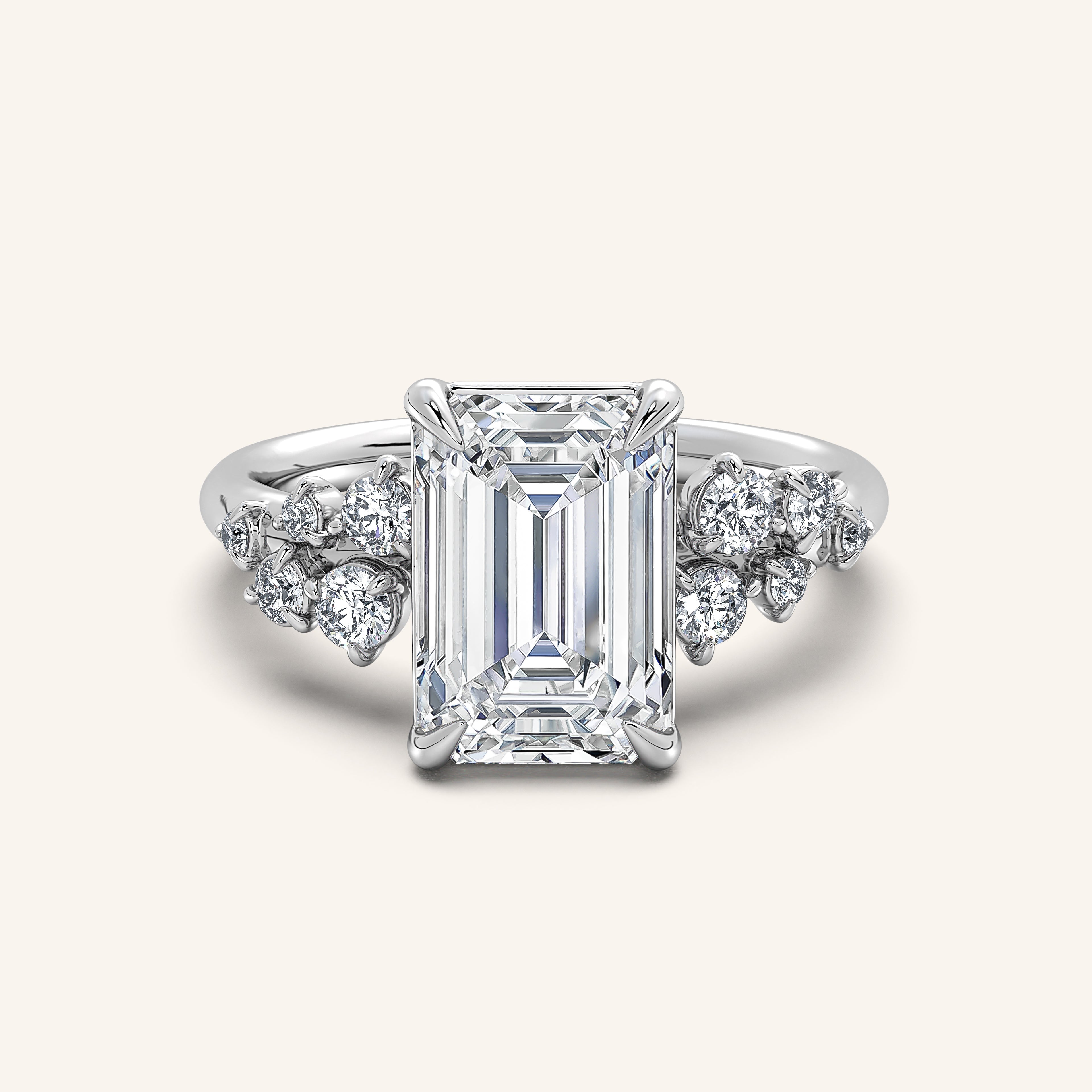 shape: Emerald | metal: White Gold, Platinum | view: 1