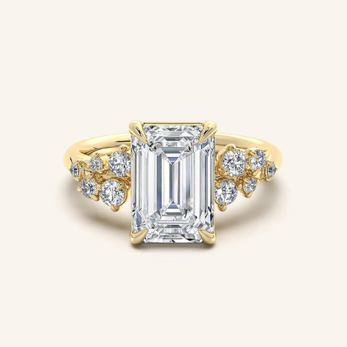 shape: Emerald | metal: Yellow Gold | view: 1