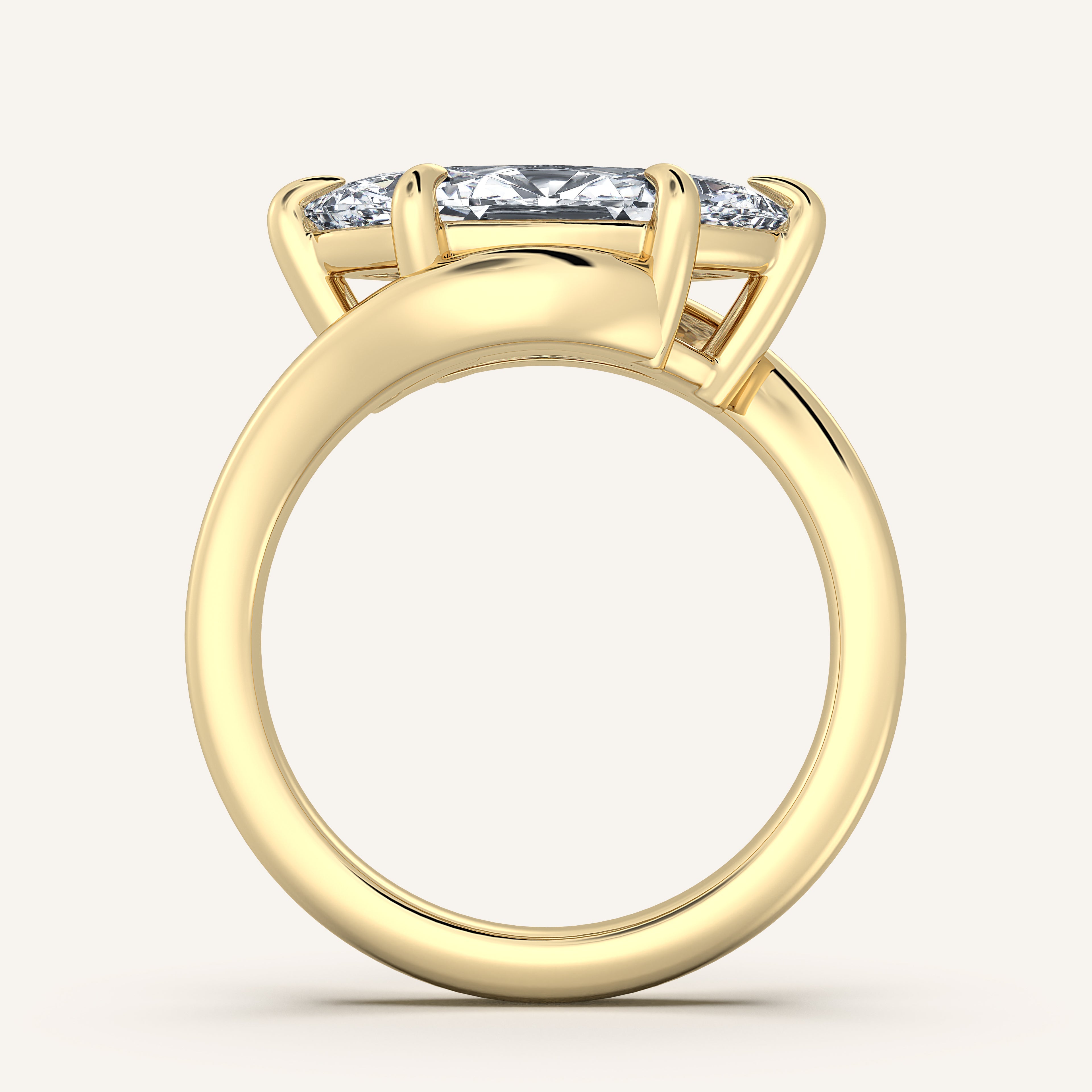 shape: Marquise | metal: Yellow Gold | view: 4