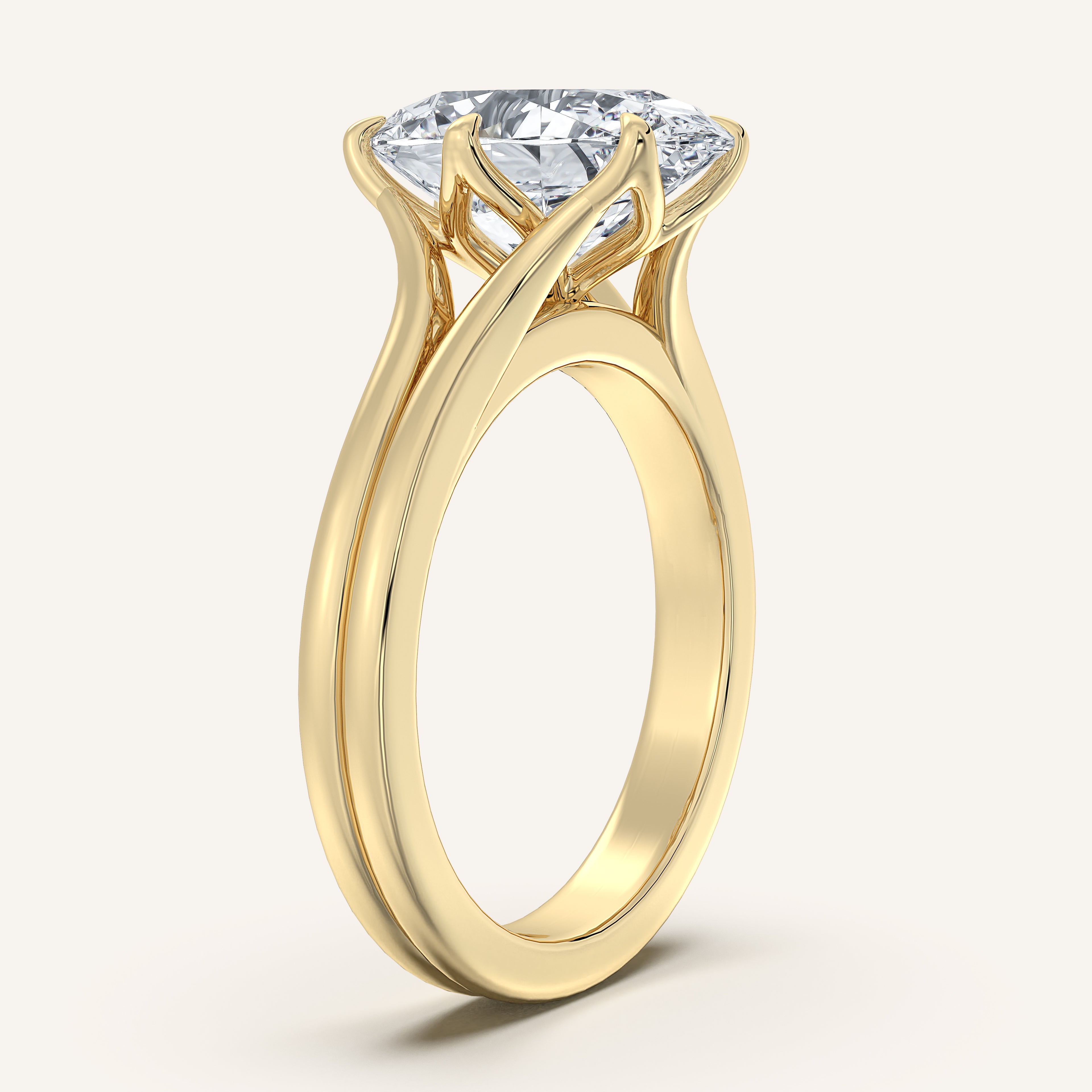 shape: Oval | metal: Yellow Gold | view: 2