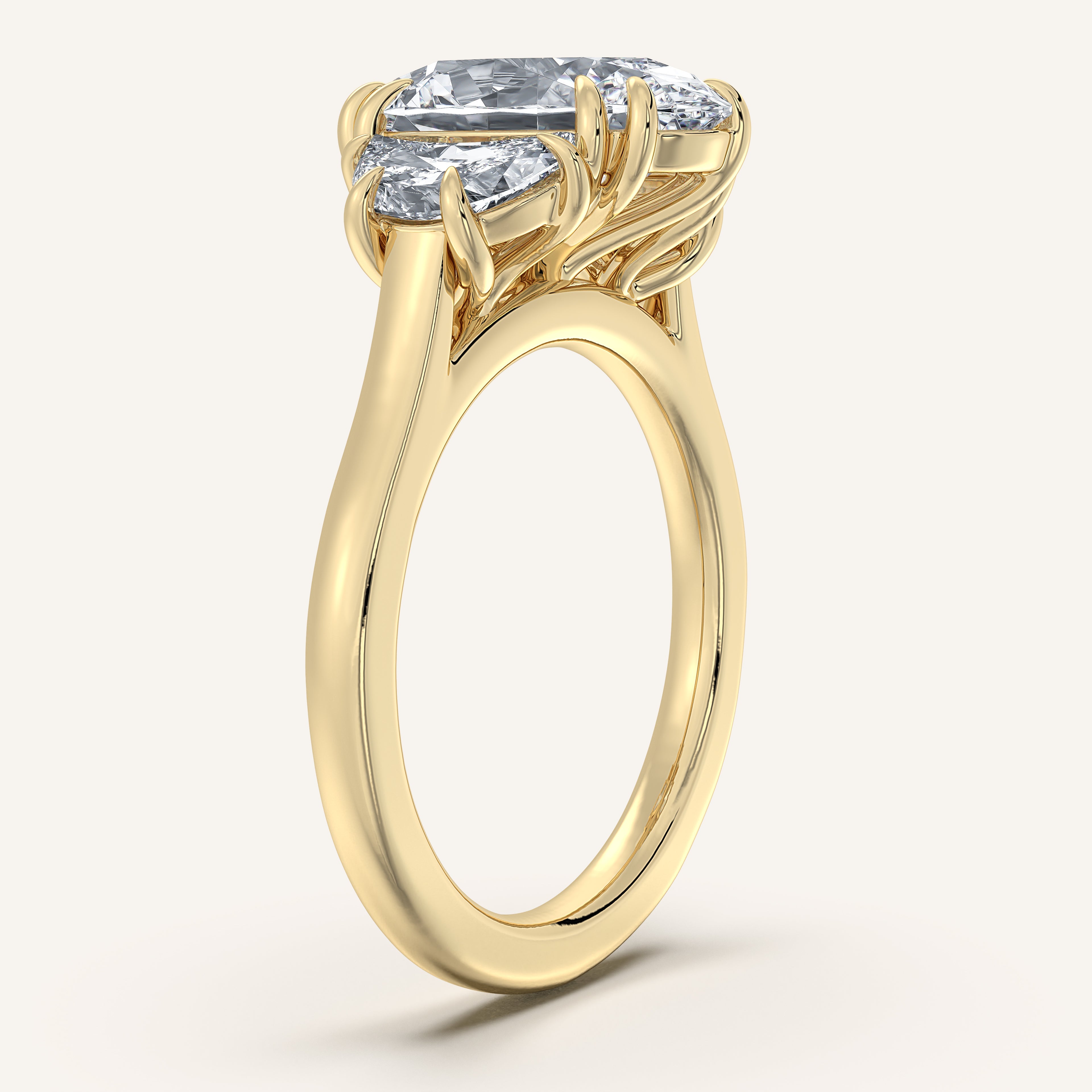 shape: Oval | metal: Yellow Gold | view: 2