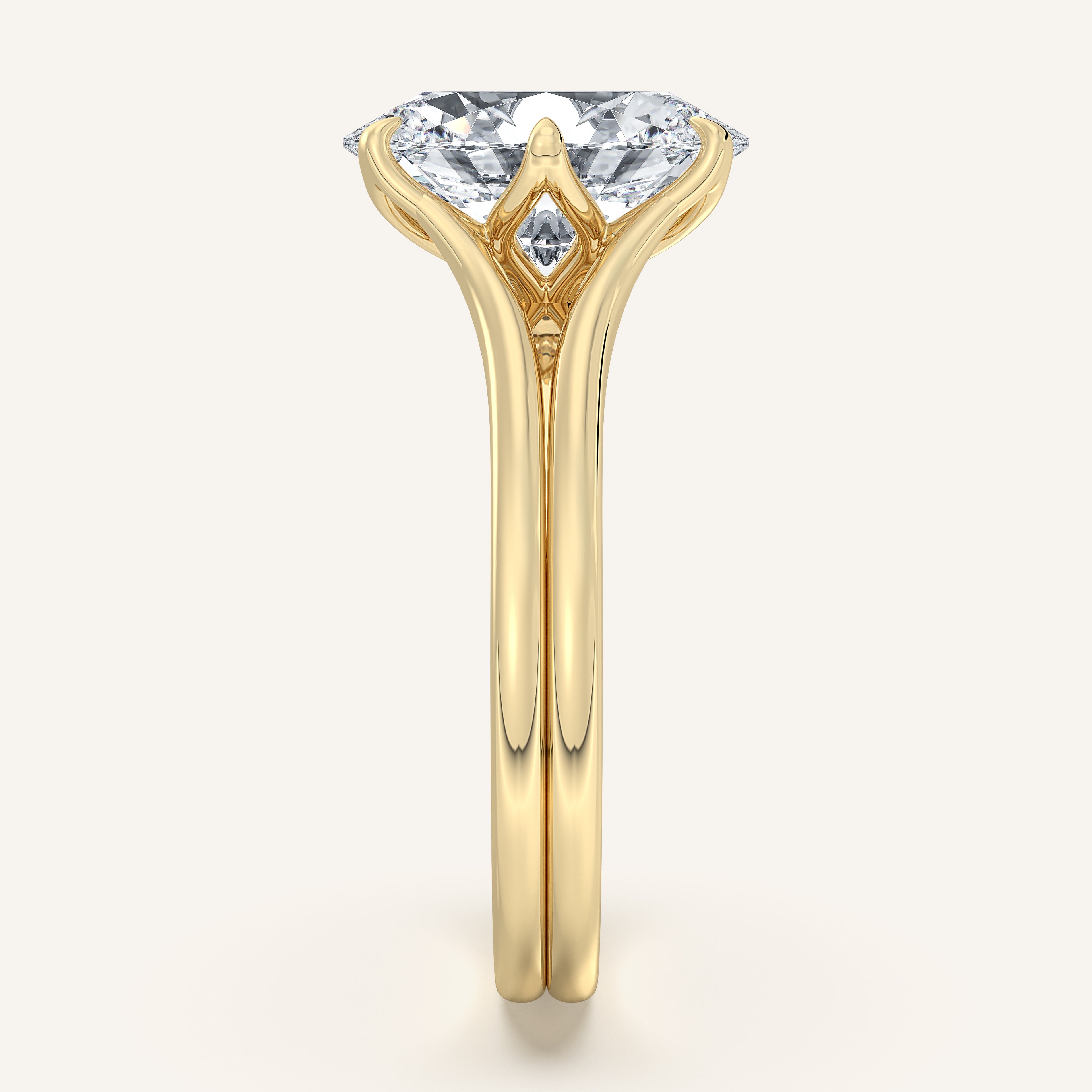 shape: Oval | metal: Yellow Gold | view: 3