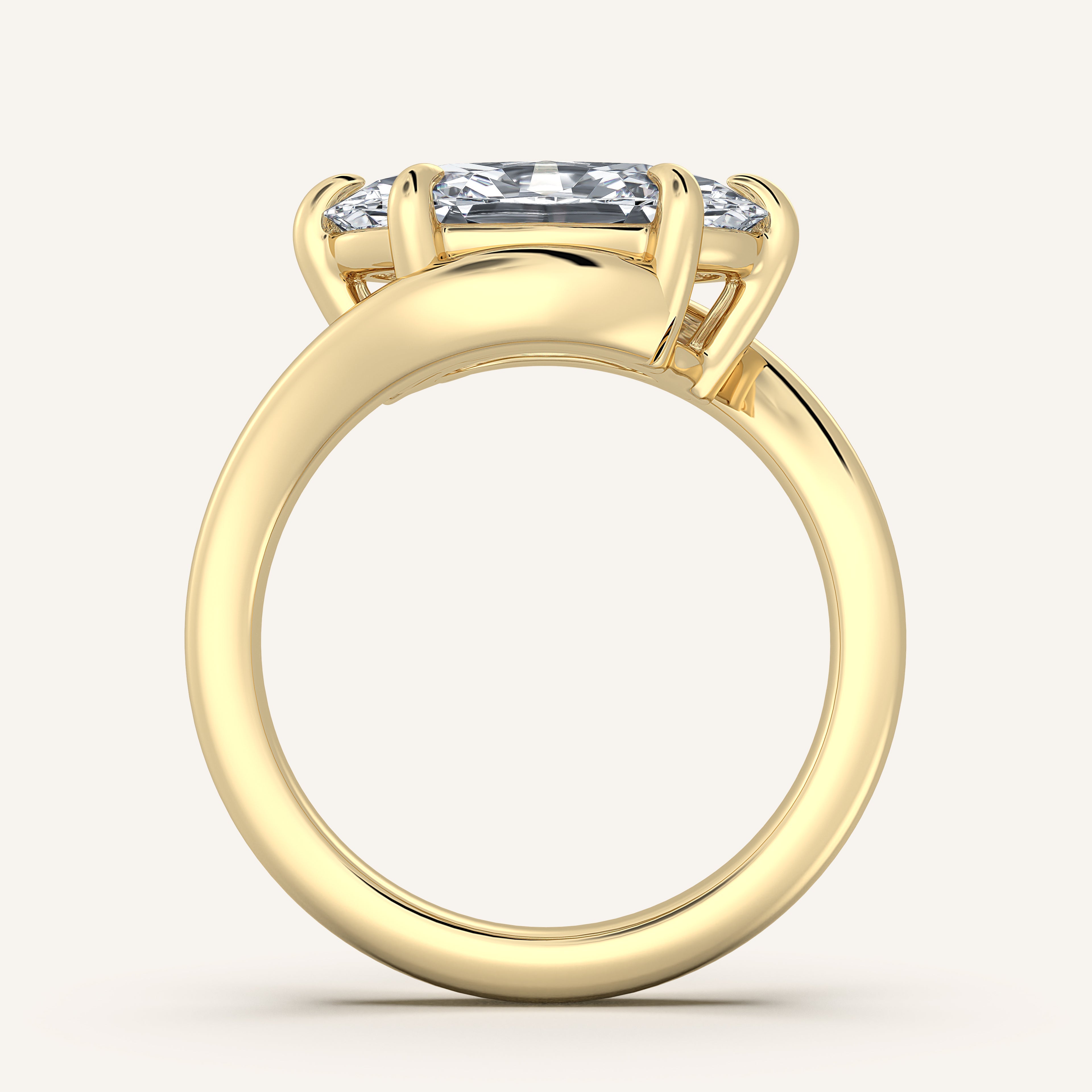 shape: Oval | metal: Yellow Gold | view: 4